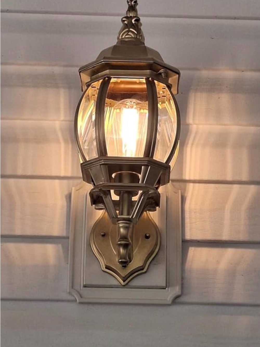 2 Pack Outdoor Wall Lanterns - Traditional Exterior Sconce